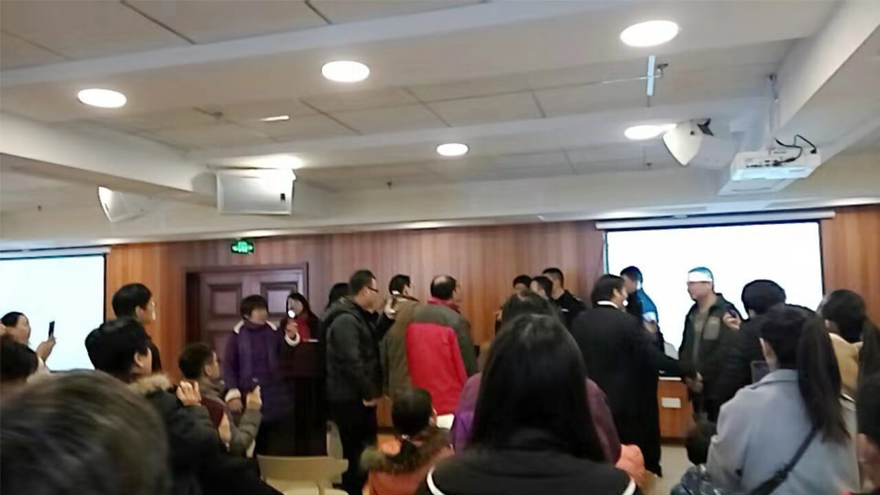 江苏徐州道恩教会再遭警取缔。（志愿者提供/记者乔龙）