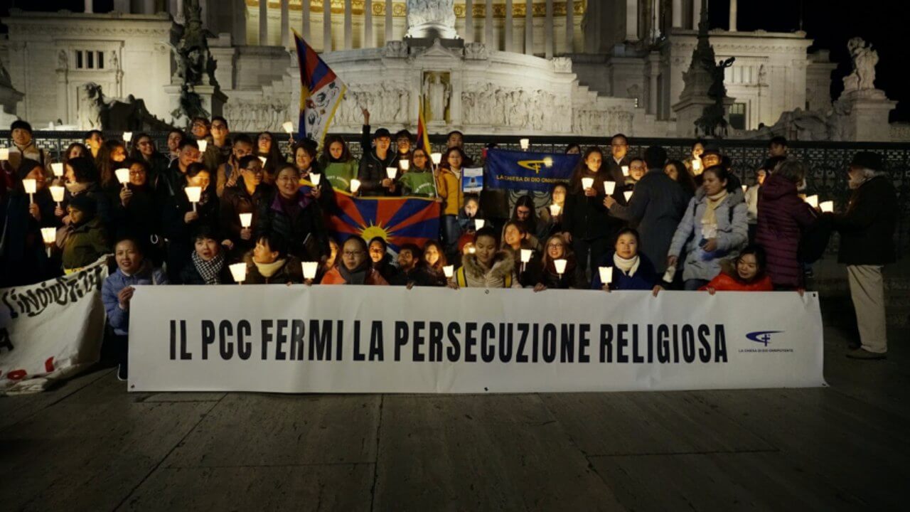 意大利：点燃火炬 呼吁各国尊重人权