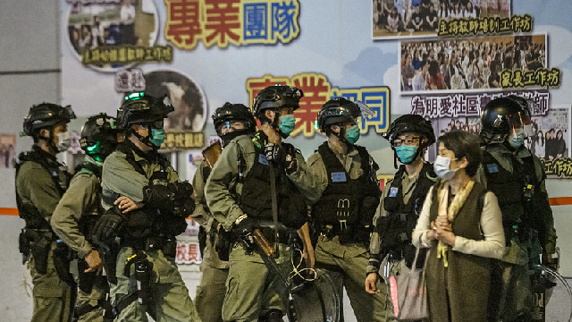 香港警察滥用限聚令打压人权