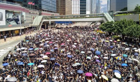 香港反送中游行现场