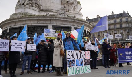 国际大赦法国分部前主席佳丽歌丝女士多团体声援维吾尔人集会上发言