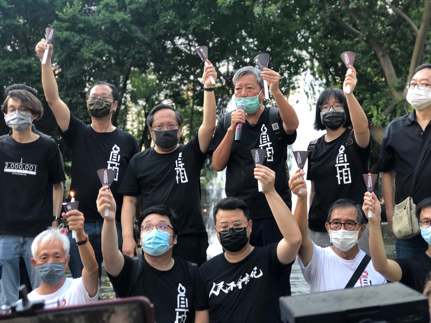 2020年6月4日，香港支联会坚持进入维多利亚公园悼念六四。