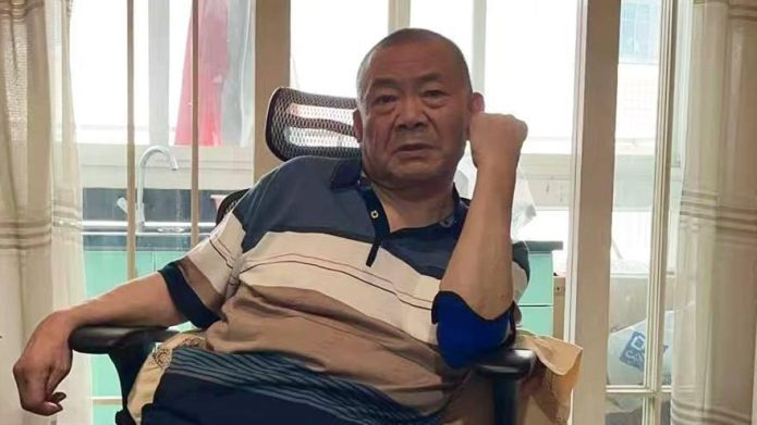 獲刑4年的四川民主維權人士黃曉敏2025年5月28日刑滿出獄
