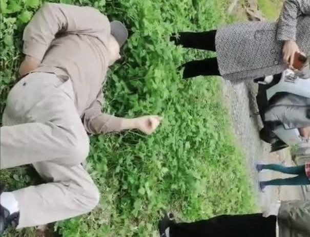 吴其和出门被看守人员追赶摔倒导致骨折